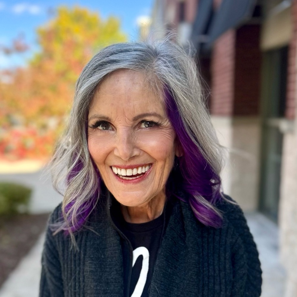 Meet your Posher, Jolinda